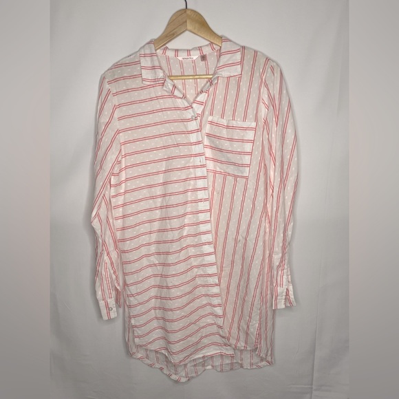 NEVER WORN, Adorable sleep gown, Pink and white stripped - Picture 1 of 1